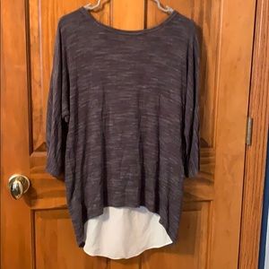 Gray and White Moa Moa shirt